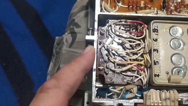 Ремонт железок#11 неисправные реле в селекторе 1-4 прибора 1-0В радиостанции Р-140 смотреть онлайн