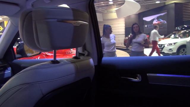 Renault Koleos Blue dCi 190 hp X-Tronic 4x4 (2020) Exterior and Interior смотреть онлайн