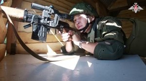 Выполнение упражнений УКС военнослужащими по призыву