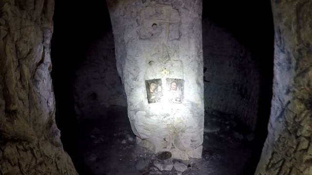 Пещера Скита в Костёнках с Диванам Нет смотреть онлайн