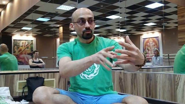 12.05.2018. Анар Абасов. Лекция по питанию в фитнес клубе "Зебра", Ленинградское ш.47а. Часть 1. смотреть онлайн