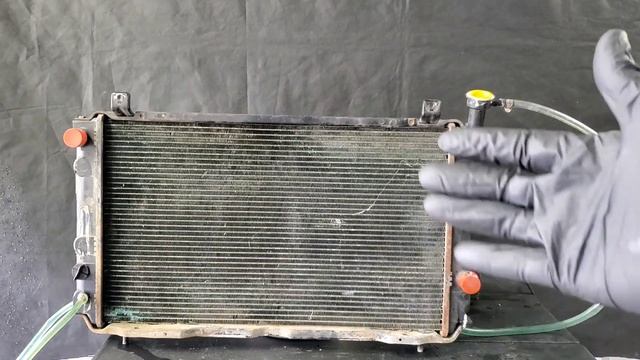 Stop a Coolant Leak Permanently with Bar's Stop Leak!? смотреть онлайн
