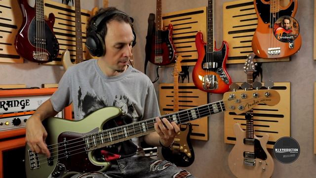 Bass Groove with Drums | Fender American Elite Jazz Bass V смотреть онлайн