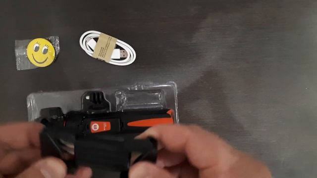 Настольный штатив, монопод, трипод 3 в 1 с дистанционным управлением по Bluetooth MEFOTO MK10 смотреть онлайн