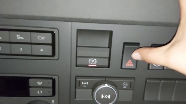 CHAVE GERAL DO VOLVO FMX 540 | Procedimento correto para desligá-la смотреть онлайн