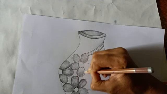Decorative Surahi Pitcher Pot with Flower Drawing easy || Pencil Drawing Tutorial смотреть онлайн