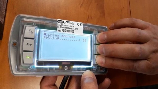 Конфигурация адресов контроллера CAREL PCO3 и дисплея PGD1