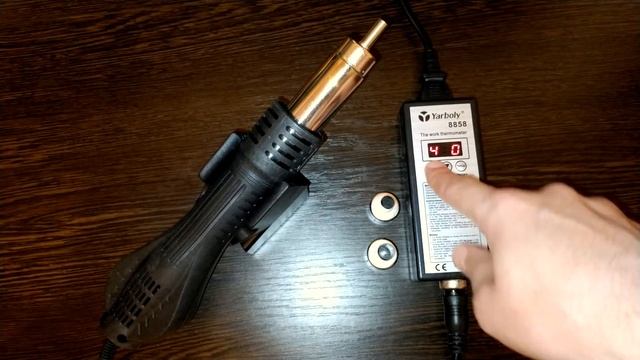 Обзор портативной паяльной станции Yarboly 8858 смотреть онлайн
