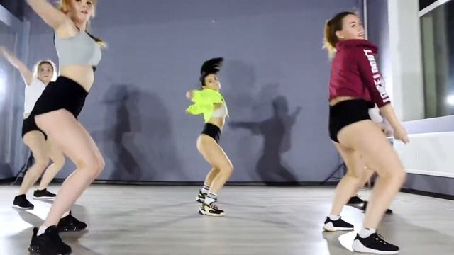 Twerk | Анаит Киракосян | Alexis Dance Studio смотреть онлайн