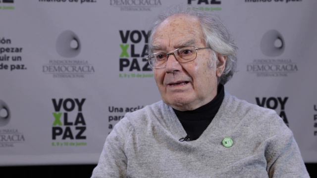 Adolfo Perez Esquivel " La Paz se construye en cada momento de la vida" смотреть онлайн