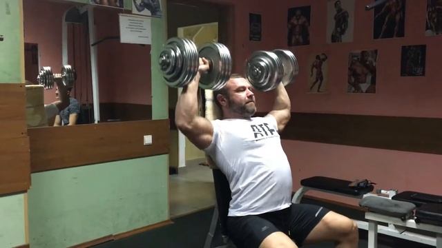 Жим гантелей 40 кг. 19.11.2018 смотреть онлайн