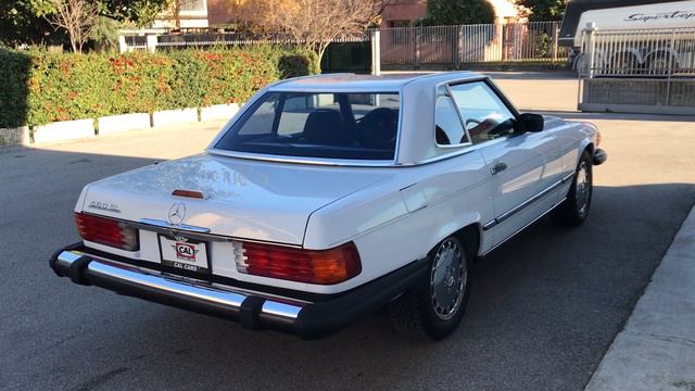 SL Classic Specialist: 1988 Mercedes-Benz 560 SL White / Black WDBBA48D8JA079058 смотреть онлайн