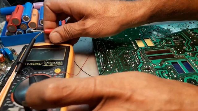 Ремонт платы блока питания от телевизора Hisense смотреть онлайн