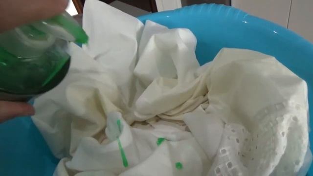 Как отстирать желтые пятна на белом белье смотреть онлайн