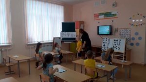 «В поисках цветика-семицветика» Открытое занятие  по ФЭМП. Воспитатель С.Н. Уварова