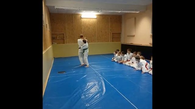 Алексей Старов. Таши Вадза. Ёкомэн Учи - Иппон Сэои Нагэ смотреть онлайн