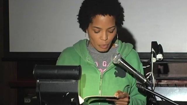 Erica Kennedy reads from Feminista at In The Flesh Reading Series смотреть онлайн