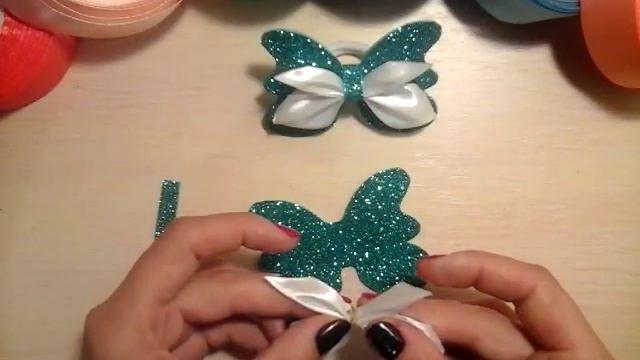 бантик из фоамирана и атласной ленты.Kanzashi\bloemen gemaakt van satijnen lint decoratie смотреть онлайн