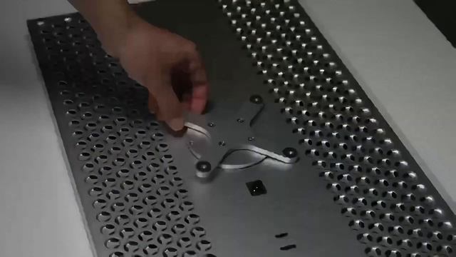 Kuycon G27-X смотреть онлайн