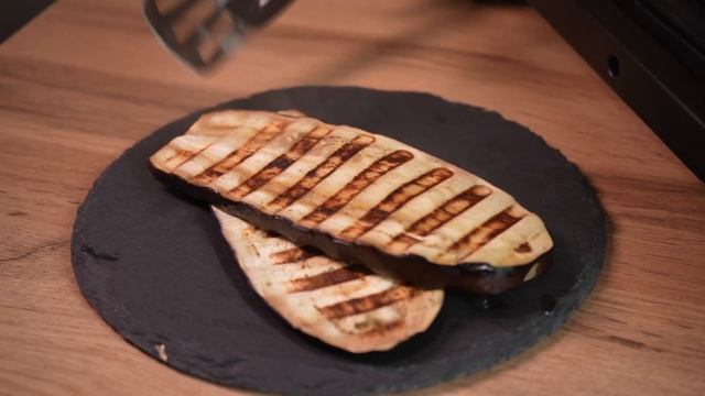 ?Электрогриль 3 в 1 Wollmer S805 Monolith // Готовим стейк и вафли // Обзор и тесты смотреть онлайн