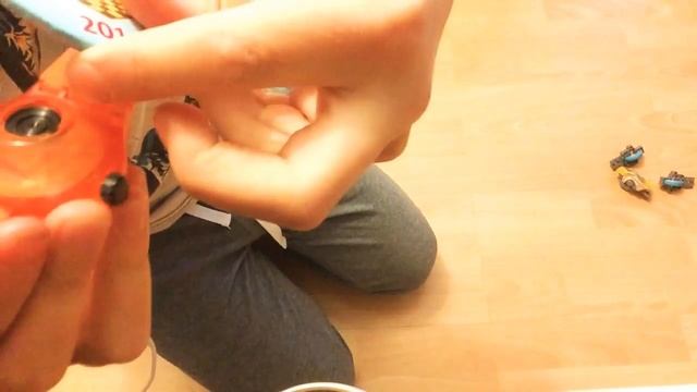 Как поменять батарейку в часах смотреть онлайн