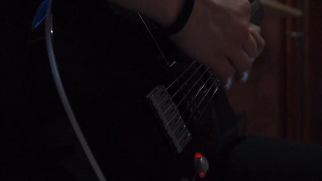 Papa Roach - Between Angels And Insects (GUITAR COVER + TAB) смотреть онлайн