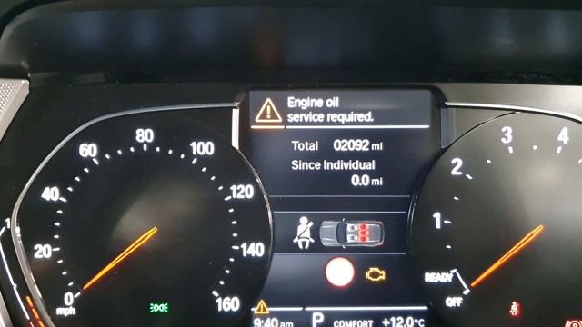 2020 BMW 1 Series F40 How To Reset Oil Service, Inspection Service And Brake Fluid Service Light.