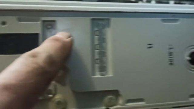 Снимаем переднюю панель стиральной машины Милле смотреть онлайн