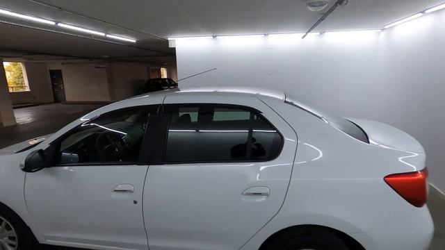 Renault Logan II 1.6 MT (82 л.с.) 2015 смотреть онлайн