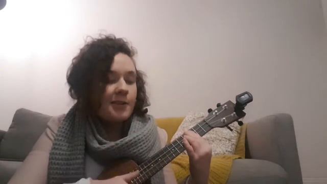 Toxic - Britney Spears (ukulele cover) смотреть онлайн