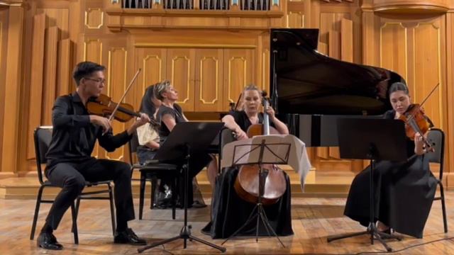 J. Brahms - Piano Quartet No.1 in G minor, op.25 смотреть онлайн
