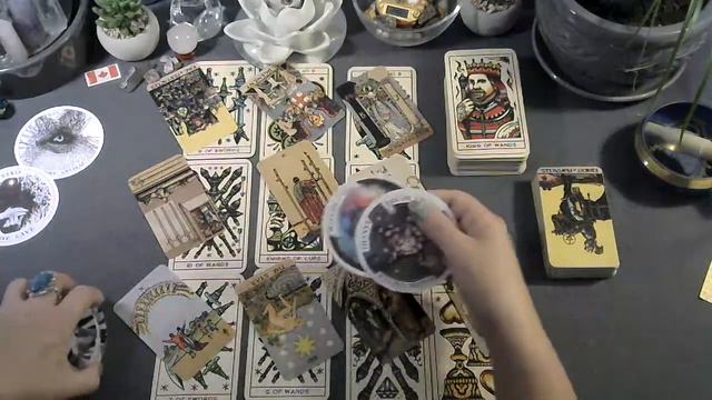 Leo tarot reading for September 2022 Spirit has a message смотреть онлайн