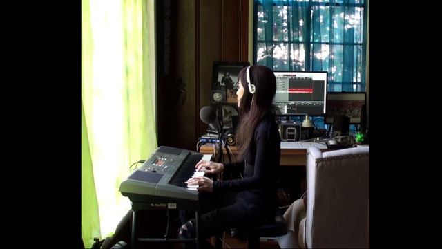 Broken Computer (Mari Iijima) - April 10, 2023 смотреть онлайн