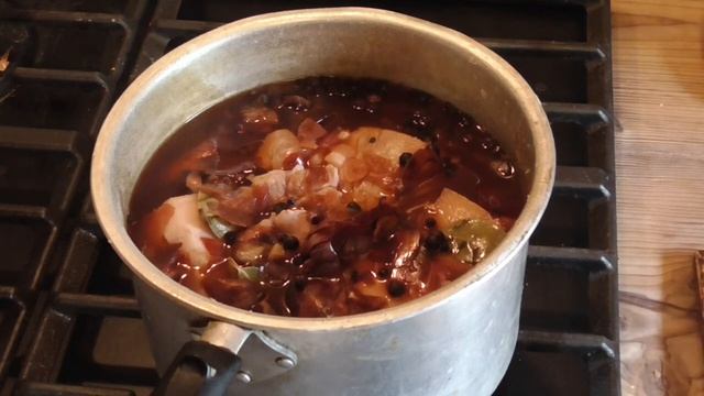 Зимняя кухня!! Чудесная грудинка в луковой шелухе!!!Выпуск 39. смотреть онлайн