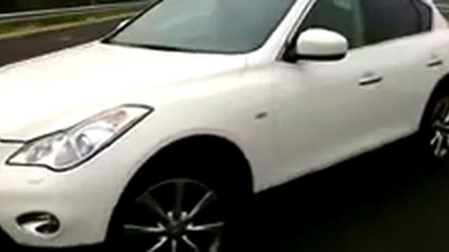 Infiniti QX50 and QX70 Test Drive and Review | FASTEST CARS смотреть онлайн