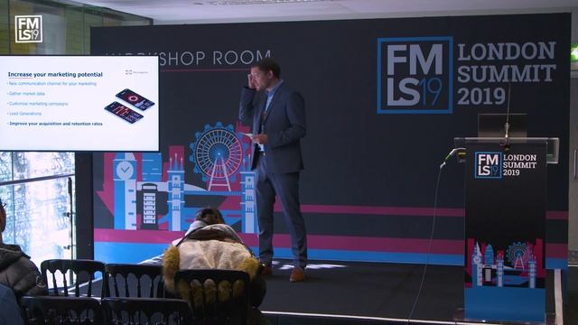 USING AN AI CHATBOT TO SUPPORT BROKERAGE OPERATIONS смотреть онлайн