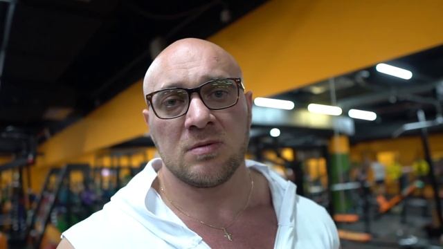 Начинаем тренировки. Фулбади смотреть онлайн