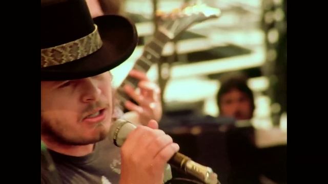 Lynyrd Skynyrd - Sweet Home Alabama [1977, LIVE At Oakland Coliseum Stadium] HD 1080p.mp4 смотреть онлайн