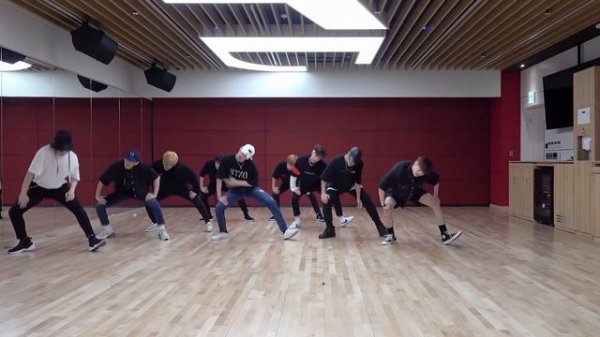 Stray Kids My Pace Mirrored Dance Practice