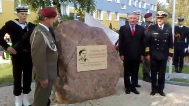 Odsłoniecie obelisku ku czci generała Sosabowskiego смотреть онлайн