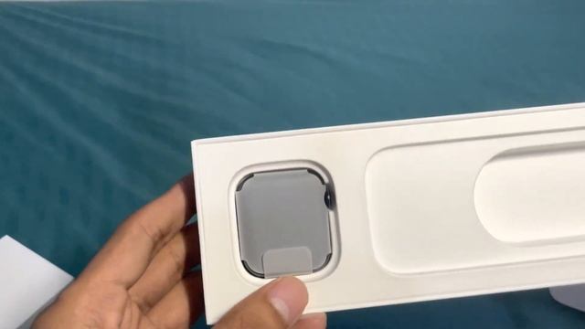 Unboxing Apple Watch SE 2 (2022) смотреть онлайн