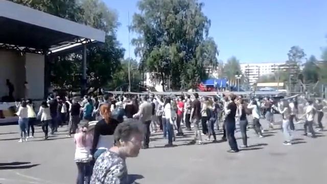 танцы в Дёме. смотреть онлайн