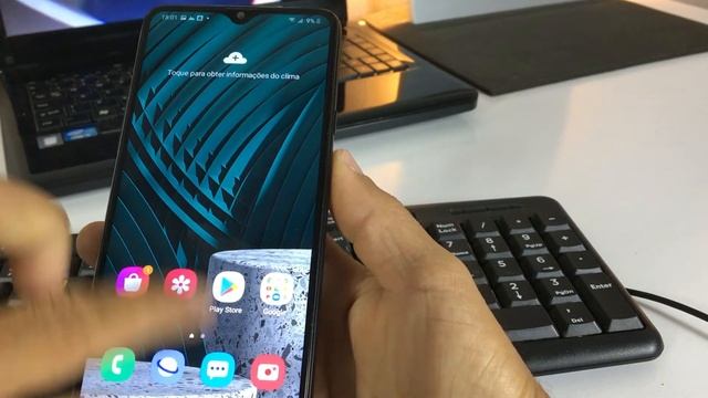 COMO ESPELHAR O CELULAR NA TV USANDO UMA LAUNCHER PARA ATIVAR ESSA OPÇÃO TRANSMITIR TELA смотреть онлайн