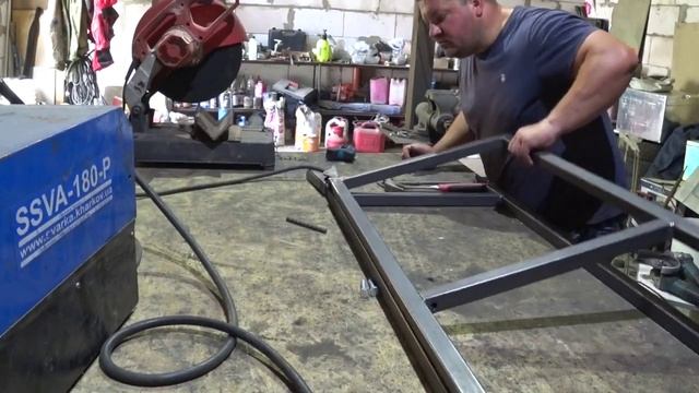 Откидной стол на дачу своими руками смотреть онлайн