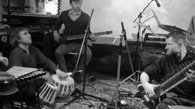 BENARES GHAT Song of the Underground Railroad (live 17.02.17) смотреть онлайн