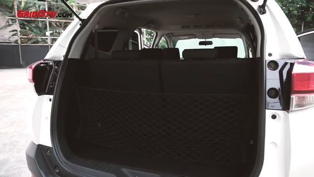Nyobain Daihatsu Terios R Deluxe AT | Test Drive | GridOto смотреть онлайн