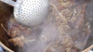 БАРАНИНА В КАЗАНЕ НА КОСТРЕ.