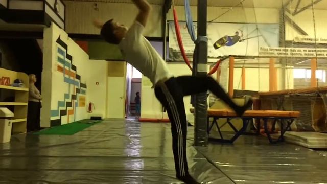 CDO - Panda - warming up before classes смотреть онлайн