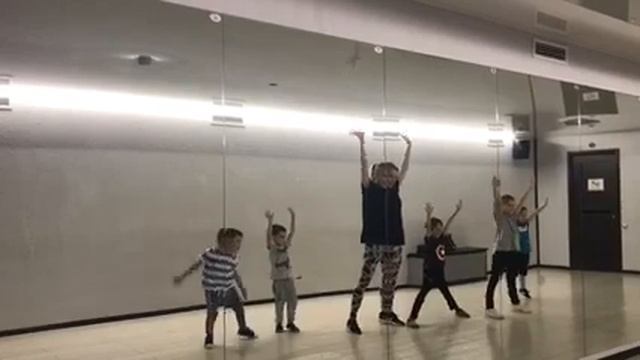 Школа танцев GO Dance смотреть онлайн