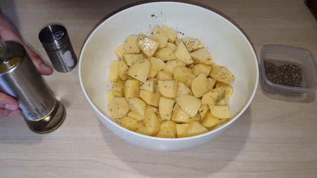 ЗАПЕЧЁННЫЙ БЕКОН С КАРТОФЕЛЕМ / ОТЛИЧНЫЙ ВАРИАНТ ОБЕДА ИЛИ УЖИНА смотреть онлайн